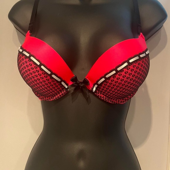 32B bombshell bra - Picture 1 of 5